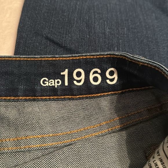 Women’s Gap Sexy Boot Cut jeans, size 26r - Picture 4 of 7